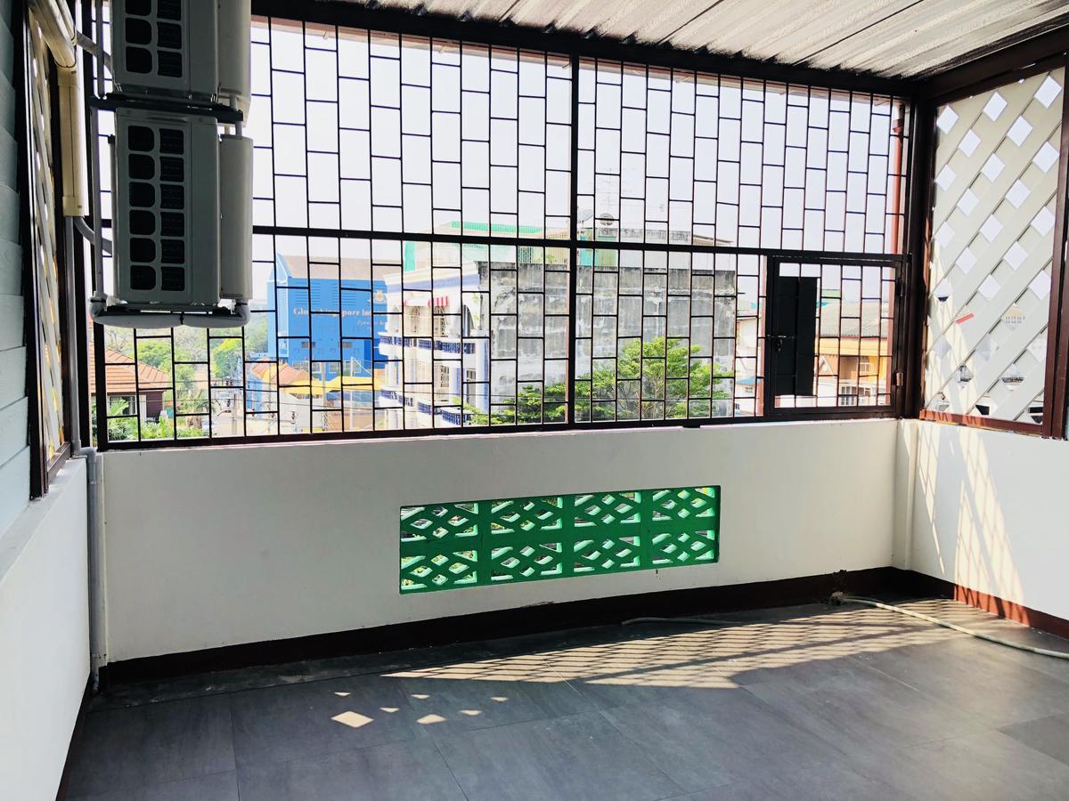 Wj Hostel بانكوك المظهر الخارجي الصورة